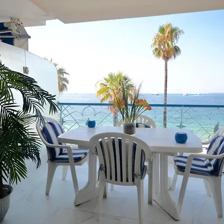 Apartman Luxueux De 2 Pieces , Etage Eleve , Terrasse Face A La , A Saisir! *